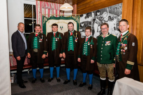 Jahreshauptversammlung 22-6935