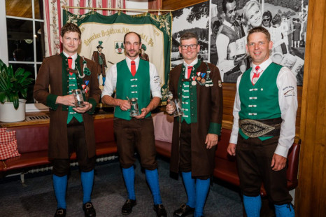 Jahreshauptversammlung 22-7046